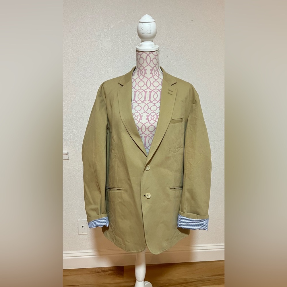 NWT Paul Jones Brown